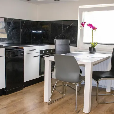 Lejlighed Q 10 Apartments, Czarna Perla *